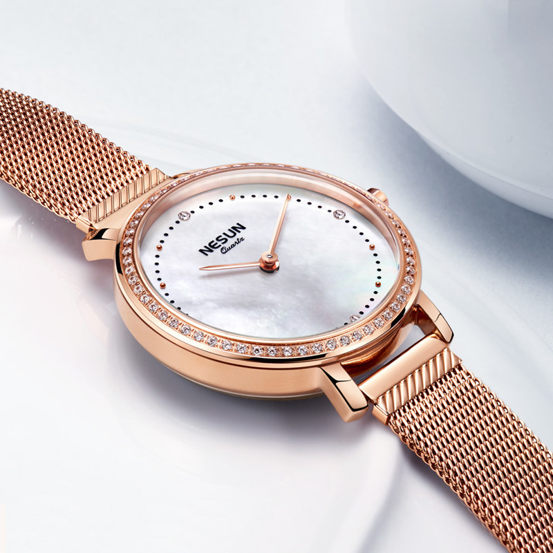 سويسرا NESUN ساعات نسائية اليا - مراجعة Luxury Watch Japan Brand وسعره