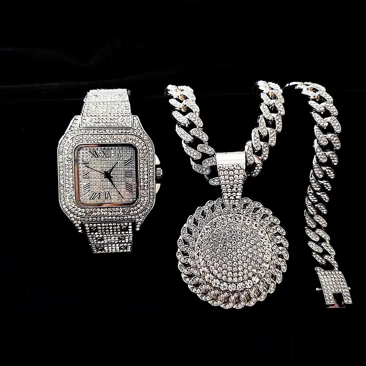 قطعتان من قلادات الساعات المرص - مراجعة Luxury Watch Miami وسعره