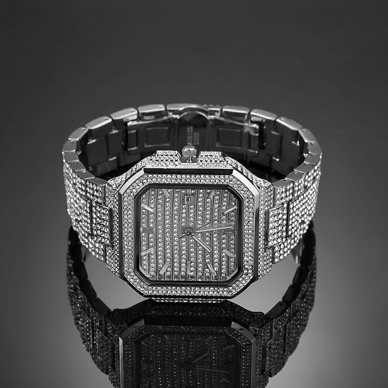 ساعات يد رجالية بتصميم هيب هوب - مراجعة Luxury Watch Gold And Black وسعره