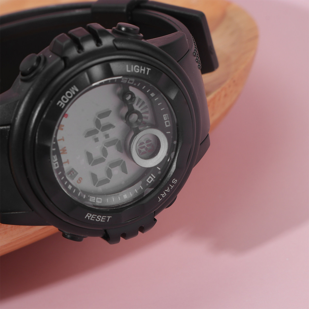 ساعة رياضية رقمية واحدة باللون - مراجعة Luxury Watch Gold And Black وسعره