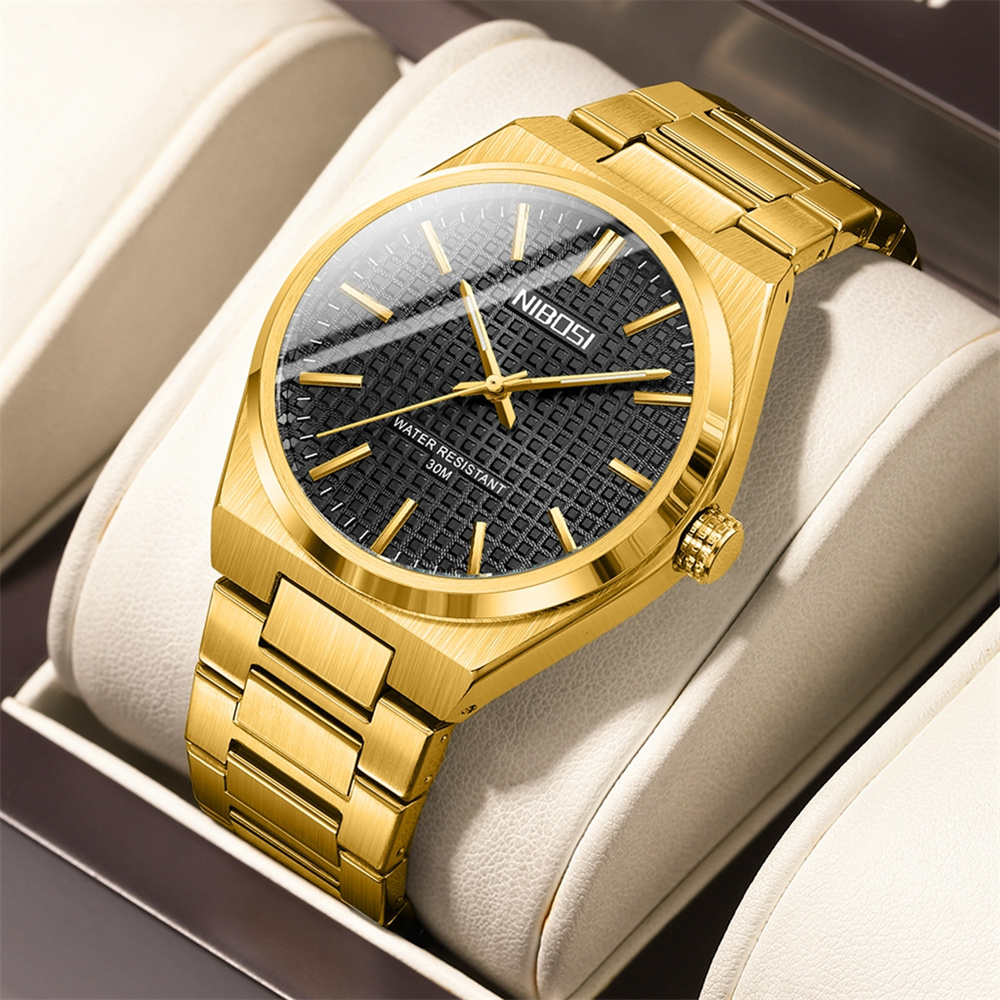 رجل العلامة التجارية الفاخرة و - مراجعة Luxury Watch Gold And Black وسعره